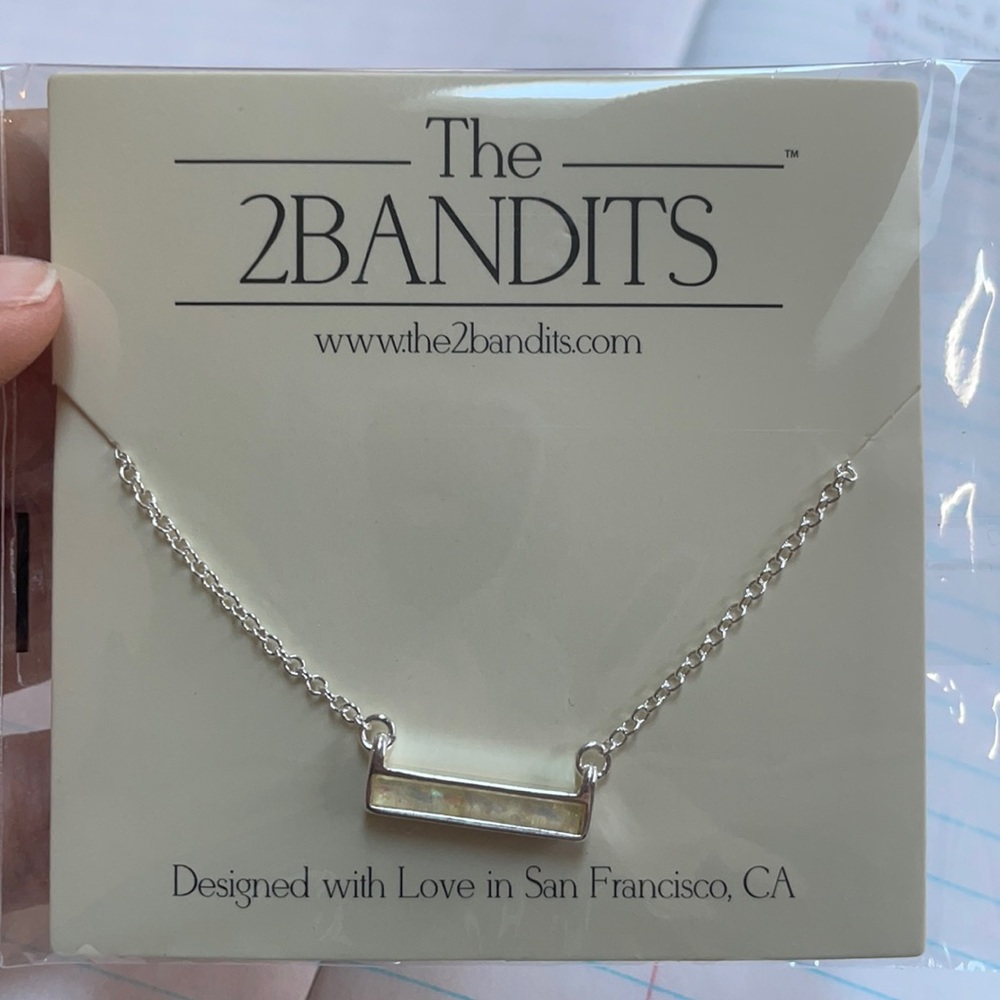 The2Bandits Athens Necklace